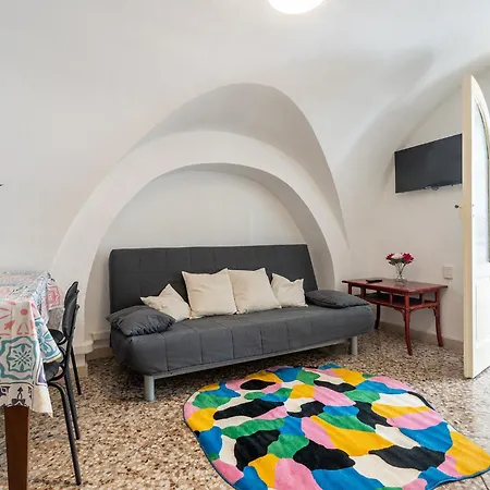 Apartment Antica Dimora Dell'abate Bari