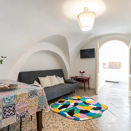 Antica Dimora Dell'abate * Бари